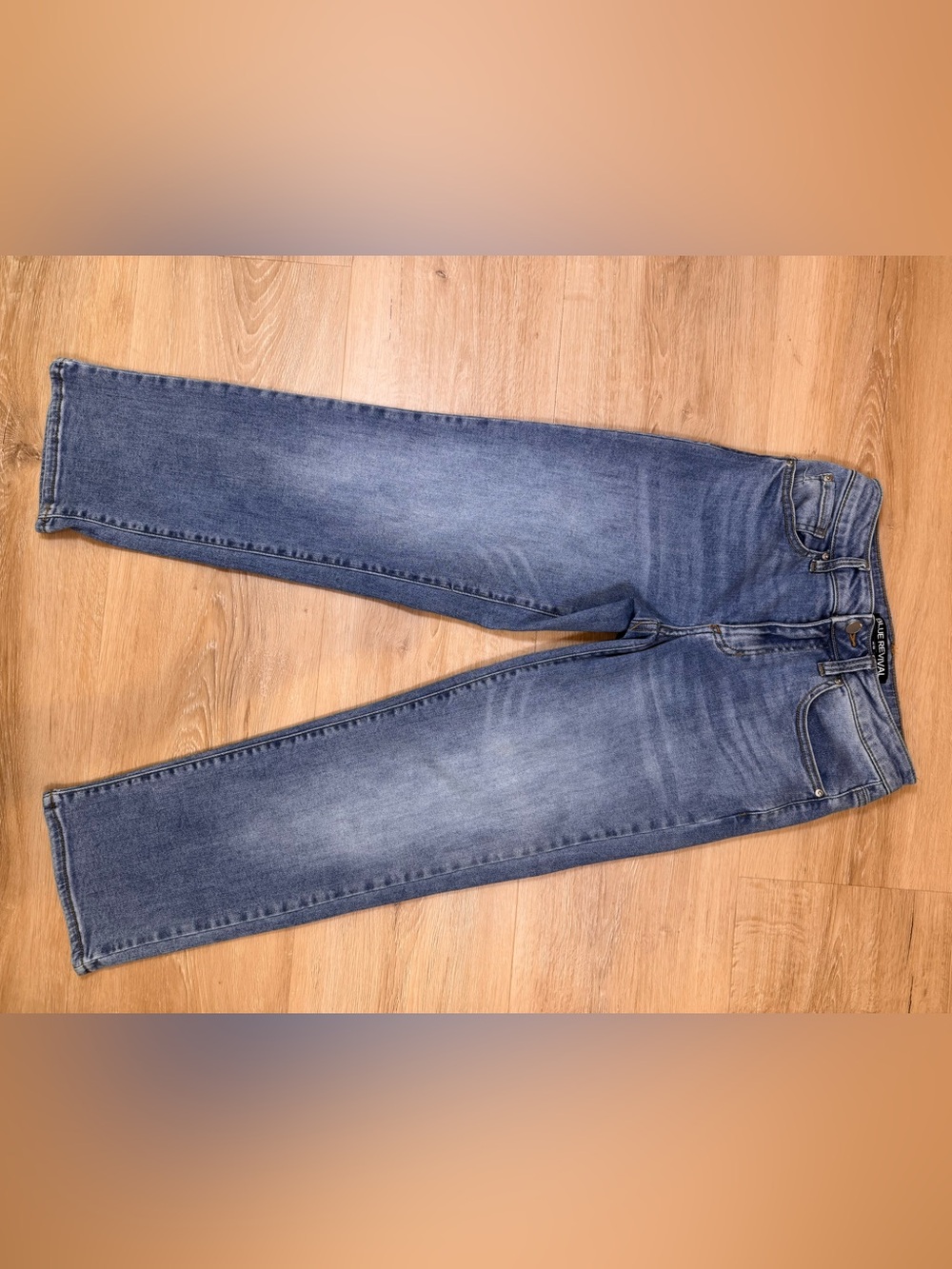 Mid-Rise Women's Blue Revival Straight Leg Jeans in Medium Wash Blue